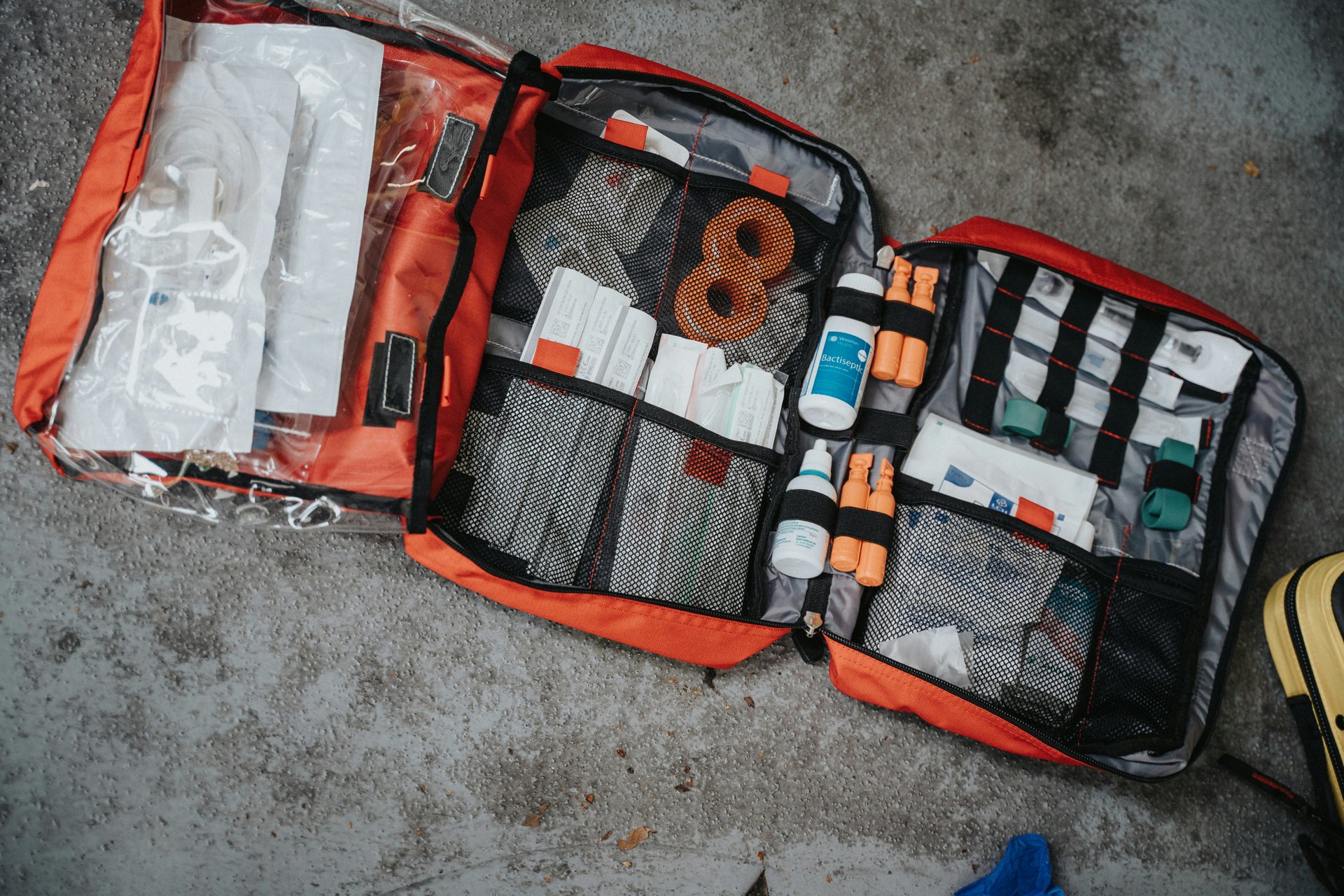medical-kit-plans2pick.jpg