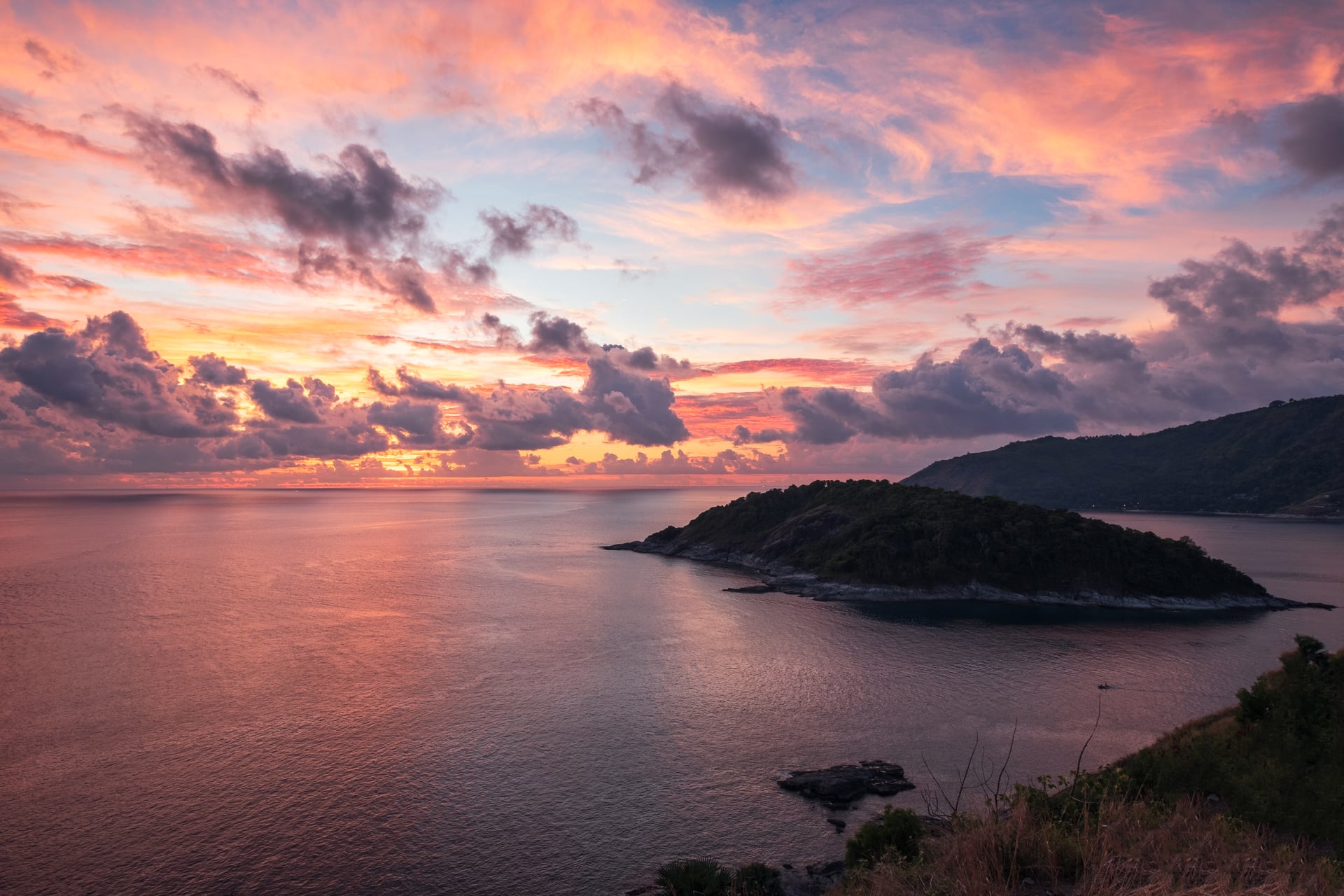 scenery-tropical-sea-with-colorful-sky-laem-promthep-cape-phuket-sunset-plans2pick-1773576135221.jpg
